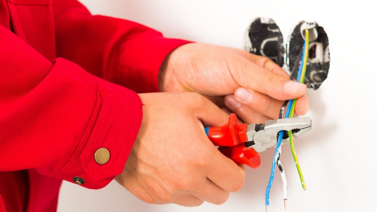 You are currently viewing Unlocking the Convenience: Exploring Handyman Services in Singapore